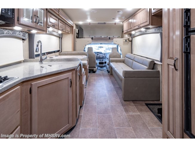 2019 Thor Motor Coach Chateau 31E - New Class C For Sale by Motor Home Specialist in Alvarado, Texas