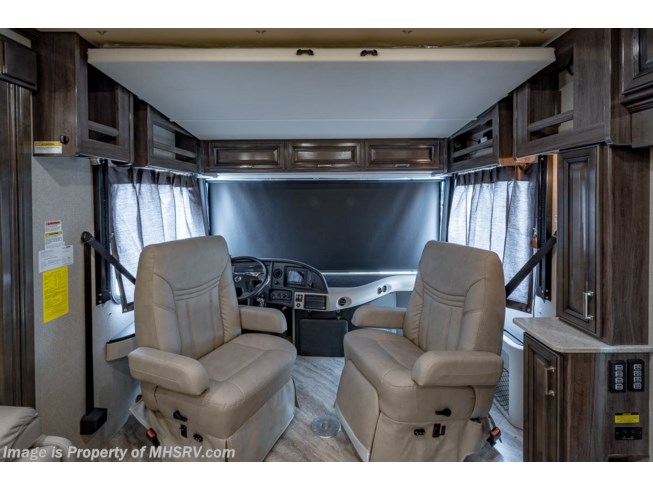 2019 Pace Arrow 35QS by Fleetwood from Motor Home Specialist in Alvarado, Texas