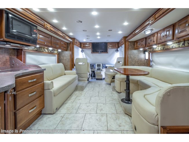 2012 Tiffin Allegro Breeze 32 BR - Used Diesel Pusher For Sale by Motor Home Specialist in Alvarado, Texas