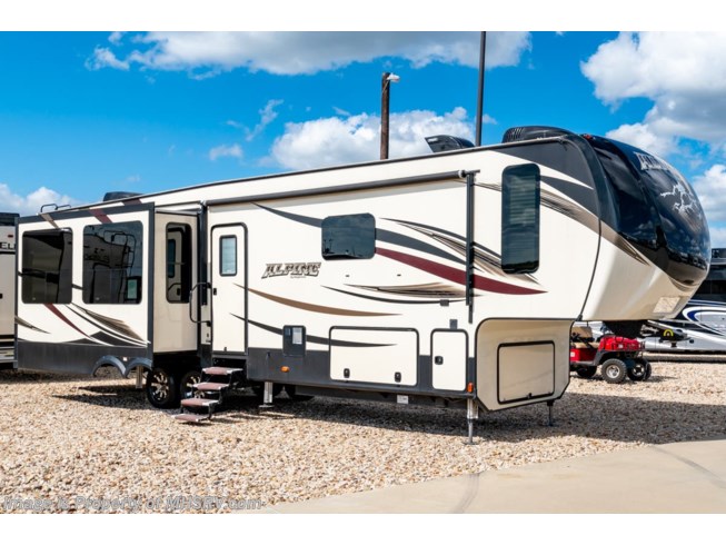 Used 2017 Keystone Alpine 3731FB Bath & 1/2 5th Wheel RV for Sale W/ Jacks available in Alvarado, Texas
