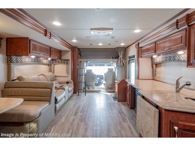 2018 Dynamax Corp Force 37TS Diesel Super C Consignment RV - Used Class C For Sale by Motor Home Specialist in Alvarado, Texas