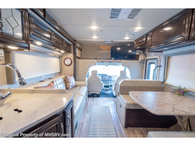 2017 Thor Motor Coach Quantum PD31 - Used Class C For Sale by Motor Home Specialist in Alvarado, Texas