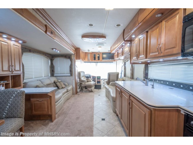 2007 Gulf Stream Tour Master 40B - Used Diesel Pusher For Sale by Motor Home Specialist in Alvarado, Texas