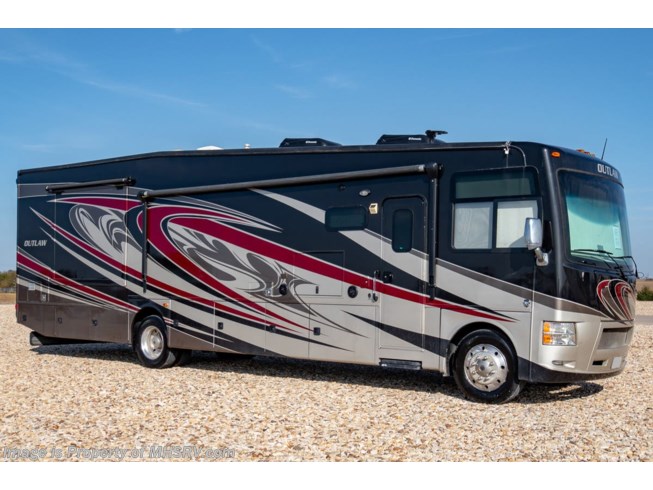 Used 2016 Thor Motor Coach Outlaw 38RE Bath & 1/2 Class A Gas RV for Sale at MHSRV available in Alvarado, Texas