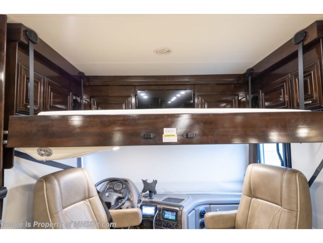 2017 Aria 3401 W/Theater Seats, OH Loft, King Consignment RV by Thor Motor Coach from Motor Home Specialist in Alvarado, Texas