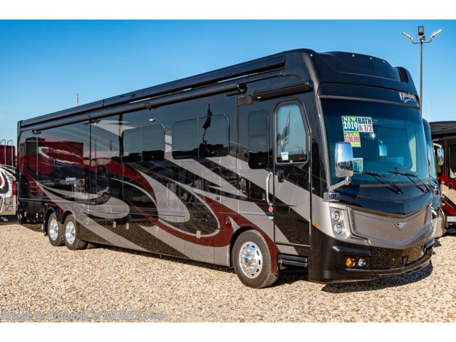 New 2019 Fleetwood Discovery LXE 44H available in Alvarado, Texas