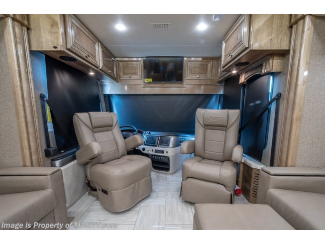 2019 Discovery LXE 44H by Fleetwood from Motor Home Specialist in Alvarado, Texas