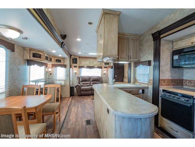 2009 Nu-Wa Hitchhiker Discover America 355CK 5th Wheel RV for Sale W/ Gen - Used Fifth Wheel For Sale by Motor Home Specialist in Alvarado, Texas
