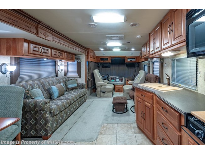 2009 Coachmen Pathfinder 377DS - Used Diesel Pusher For Sale by Motor Home Specialist in Alvarado, Texas