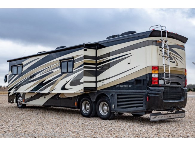 2010 Revolution LE 42T Bath & 1/2 400HP Diesel Pusher Consignment RV by Fleetwood from Motor Home Specialist in Alvarado, Texas