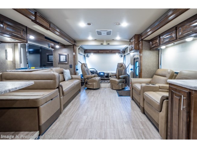 2020 Thor Motor Coach Challenger 35MQ - New Class A For Sale by Motor Home Specialist in Alvarado, Texas