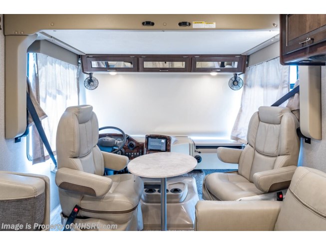 2020 Hurricane 33X by Thor Motor Coach from Motor Home Specialist in Alvarado, Texas