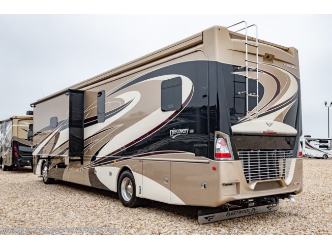 2018 Discovery LXE 40G by Fleetwood from Motor Home Specialist in Alvarado, Texas
