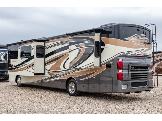 2015 Berkshire XL 40BH Bunk Model RV W/ 360HP, W/D by Forest River from Motor Home Specialist in Alvarado, Texas