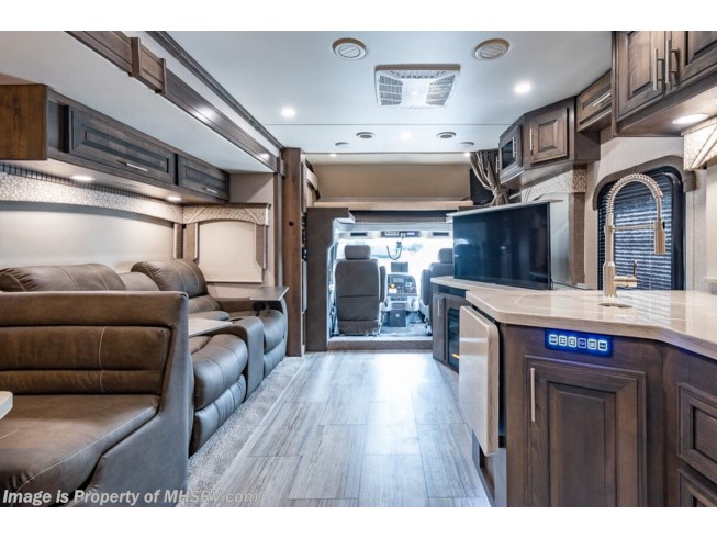2020 Dynamax Corp DX3 37BH - New Class C For Sale by Motor Home Specialist in Alvarado, Texas