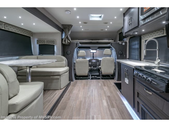 2019 Dynamax Corp Isata 3 Series 24FW - New Class C For Sale by Motor Home Specialist in Alvarado, Texas