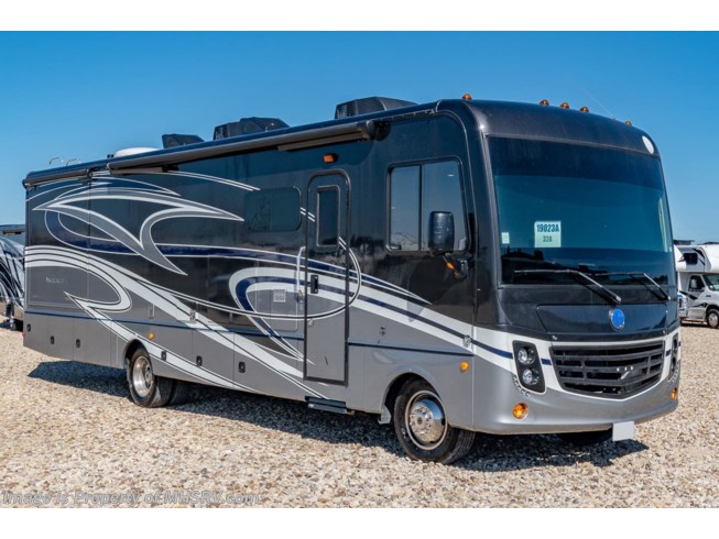 Used 2017 Holiday Rambler Vacationer XE 32A available in Alvarado, Texas