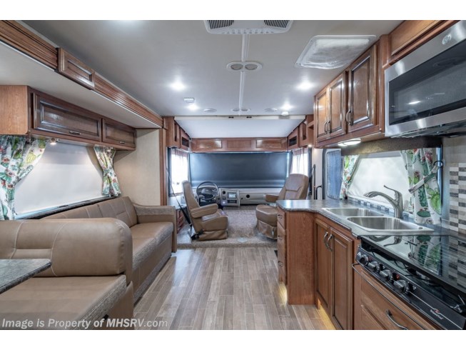 2018 Fleetwood Flair 31E - Used Class A For Sale by Motor Home Specialist in Alvarado, Texas