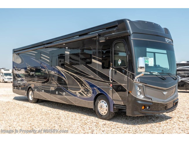 New 2019 Fleetwood Discovery LXE 40G available in Alvarado, Texas