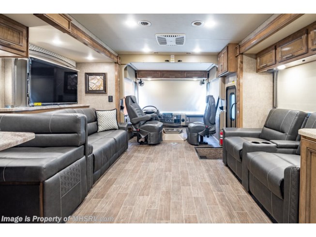2020 Thor Motor Coach Miramar 35.2 - New Class A For Sale by Motor Home Specialist in Alvarado, Texas