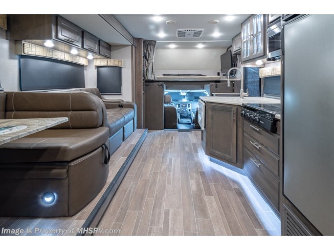 2019 Dynamax Corp Isata 5 Series 30FW - New Class C For Sale by Motor Home Specialist in Alvarado, Texas