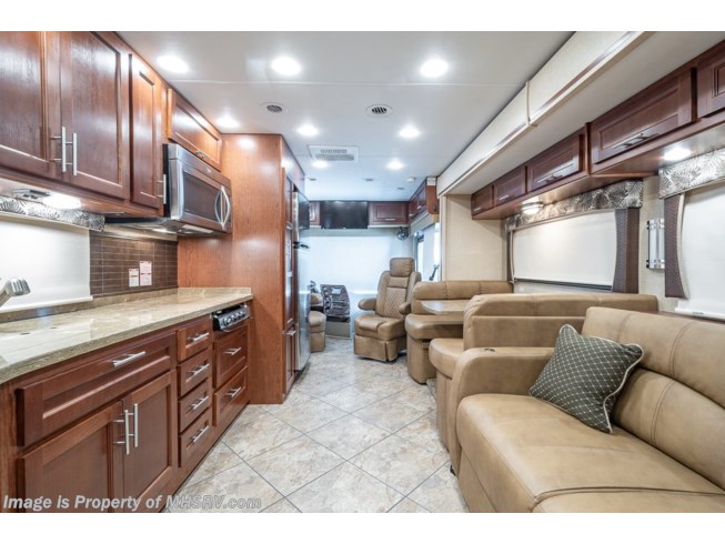 2015 Forest River Berkshire 38RB - Used Diesel Pusher For Sale by Motor Home Specialist in Alvarado, Texas