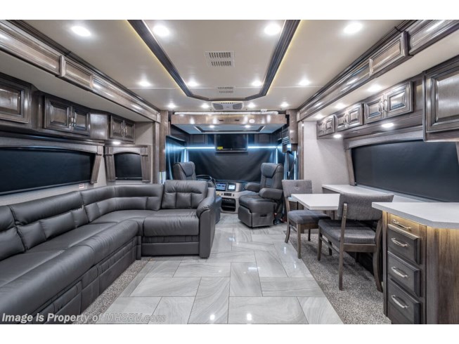 2019 Fleetwood Discovery 38F - New Diesel Pusher For Sale by Motor Home Specialist in Alvarado, Texas