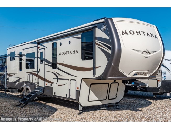 Used 2018 Keystone Montana 3791RD available in Alvarado, Texas