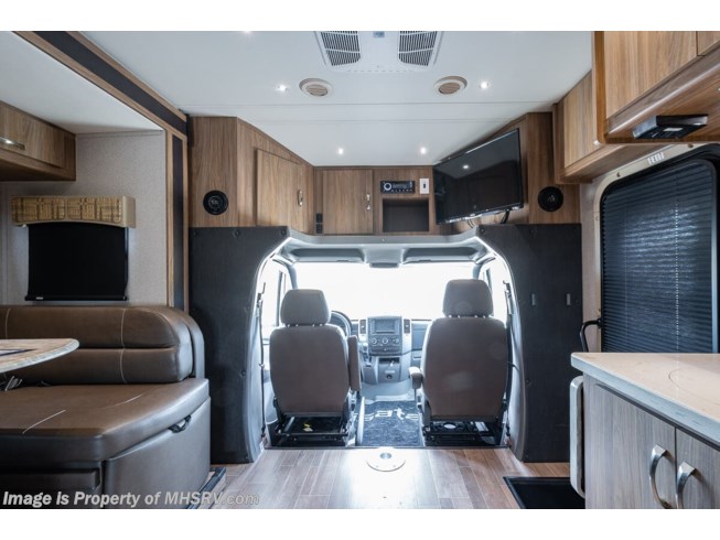 2019 Dynamax Corp Isata 3 Series 24RW - Used Class C For Sale by Motor Home Specialist in Alvarado, Texas