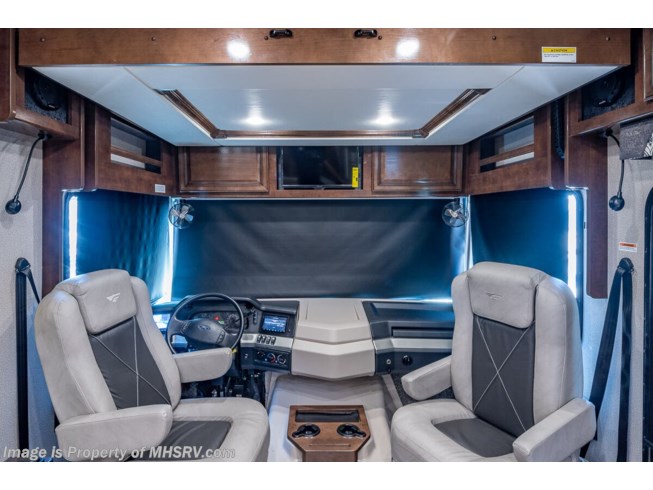 2020 Bounder 33C by Fleetwood from Motor Home Specialist in Alvarado, Texas
