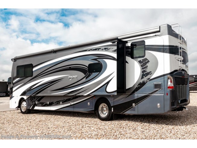 New 2020 Fleetwood Discovery LXE 40D available in Alvarado, Texas