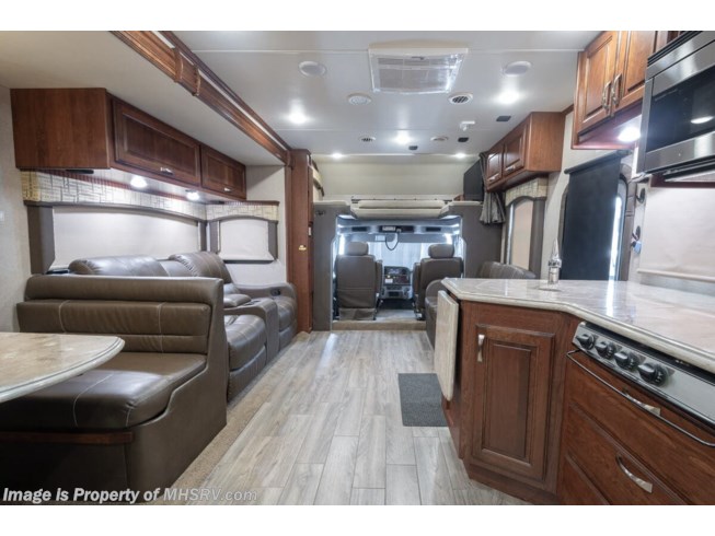 2018 Dynamax Corp Force HD 37BH - Used Class C For Sale by Motor Home Specialist in Alvarado, Texas