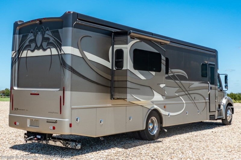 2017 Dynamax Corp Dynaquest XL 37RB Bath & 1/2 Luxury Diesel Super C W ...