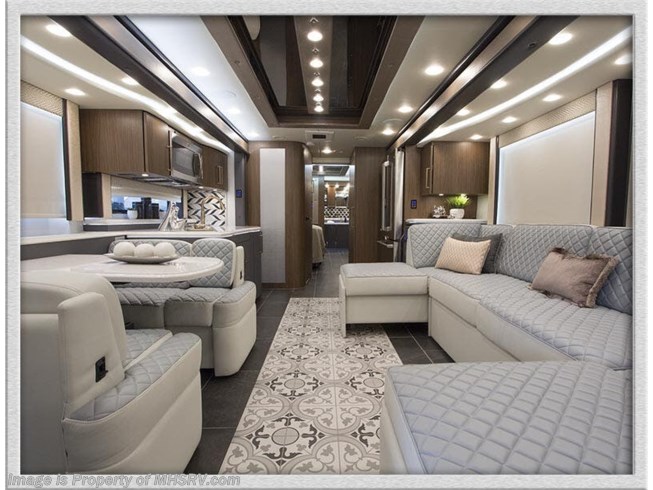 2020 Foretravel IH-45 Iron Horse-45 - Luxury Villa 2 (LV2) - New Diesel Pusher For Sale by Motor Home Specialist in Alvarado, Texas