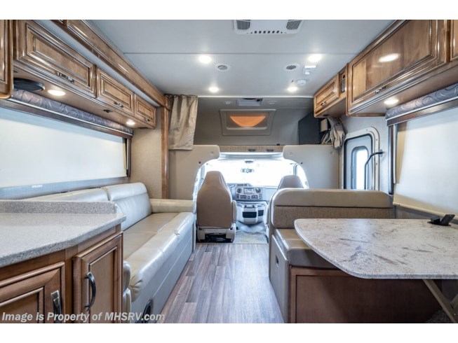 2017 Thor Motor Coach Quantum PD31 - Used Class C For Sale by Motor Home Specialist in Alvarado, Texas