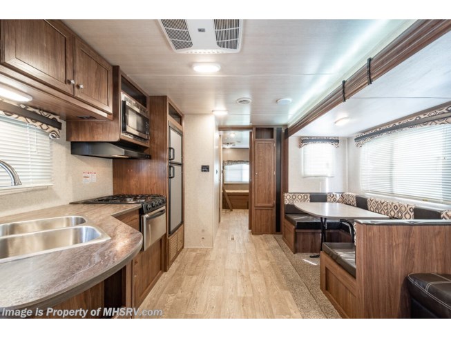 2018 Heartland Prowler Lynx 32 LX - Used Travel Trailer For Sale by Motor Home Specialist in Alvarado, Texas