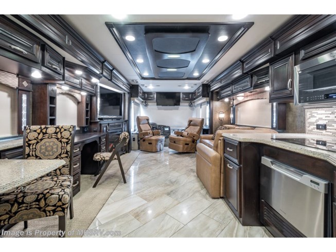 2016 Forest River Charleston 430RB - Used Diesel Pusher For Sale by Motor Home Specialist in Alvarado, Texas