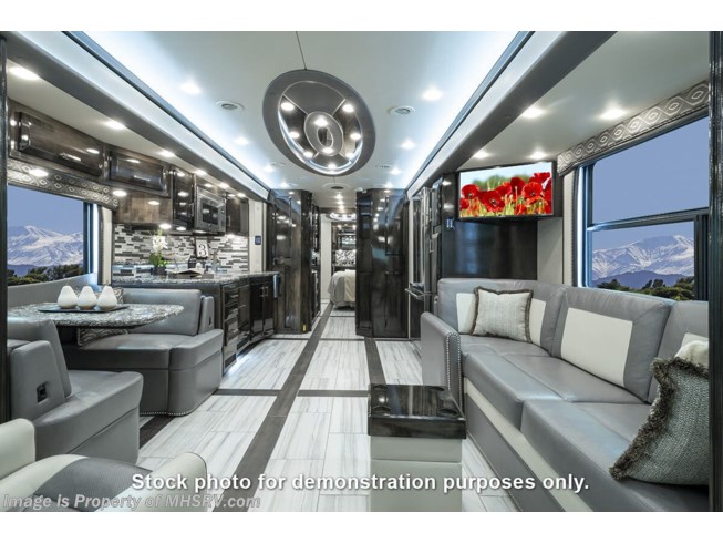 2020 Realm FS6 Luxury Villa Bunk W/Spa - 2 Full Baths by Foretravel from Motor Home Specialist in Alvarado, Texas