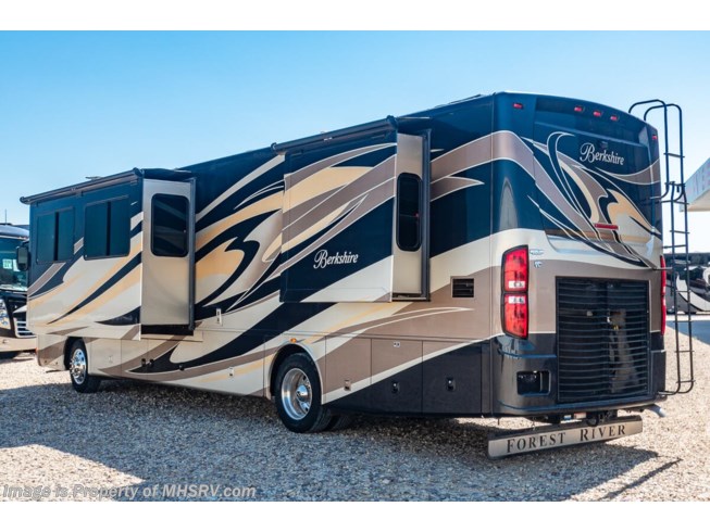 2014 Berkshire 390BH-60 by Forest River from Motor Home Specialist in Alvarado, Texas