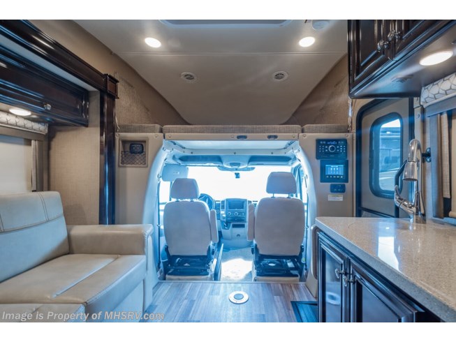 2018 Thor Motor Coach Synergy SP24 - Used Class C For Sale by Motor Home Specialist in Alvarado, Texas