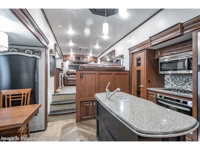 2017 Jayco North Point 387RDFS - Used Fifth Wheel For Sale by Motor Home Specialist in Alvarado, Texas