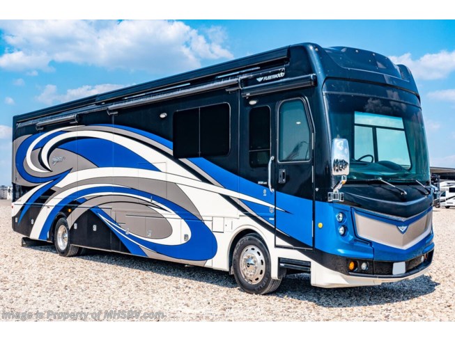 Used 2017 Fleetwood Discovery LXE 40D available in Alvarado, Texas