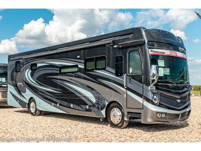 New 2020 Fleetwood Discovery LXE 40M available in Alvarado, Texas