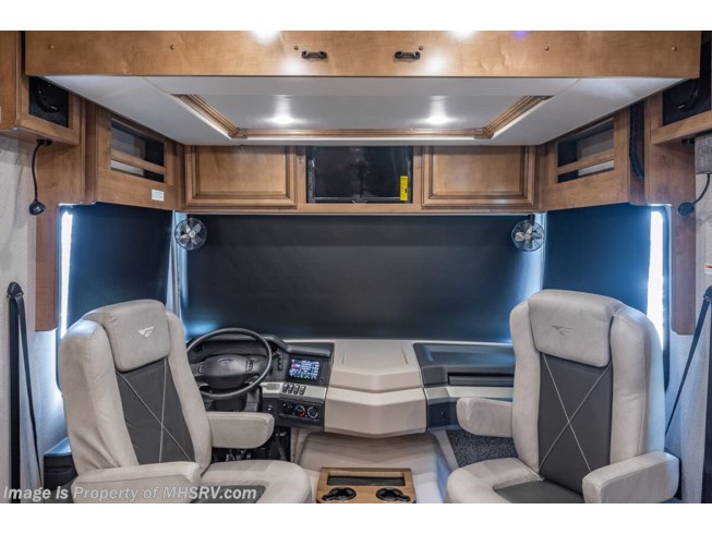 2020 Bounder 35K by Fleetwood from Motor Home Specialist in Alvarado, Texas