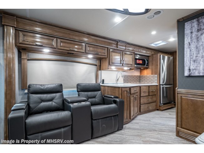 2020 Pace Arrow 35QS by Fleetwood from Motor Home Specialist in Alvarado, Texas