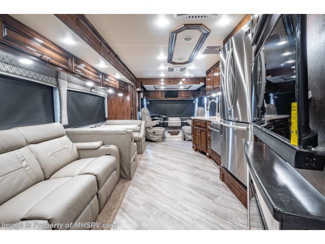 2020 Holiday Rambler Vacationer 33C - New Class A For Sale by Motor Home Specialist in Alvarado, Texas