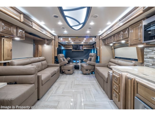 2020 Fleetwood Discovery LXE 40M - New Diesel Pusher For Sale by Motor Home Specialist in Alvarado, Texas