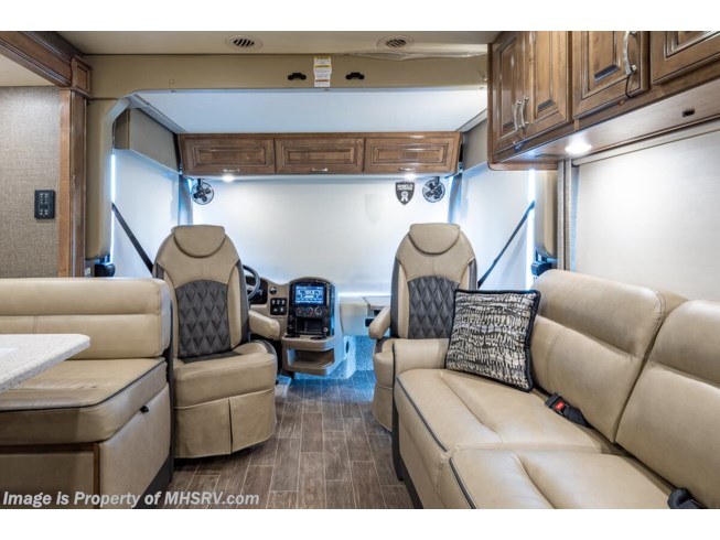 2020 Palazzo 33.5 by Thor Motor Coach from Motor Home Specialist in Alvarado, Texas