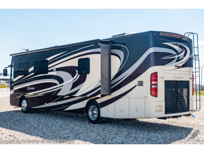 2016 Berkshire 38B by Forest River from Motor Home Specialist in Alvarado, Texas