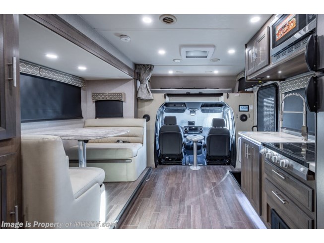 2020 Dynamax Corp Isata 3 Series 24FW - New Class C For Sale by Motor Home Specialist in Alvarado, Texas